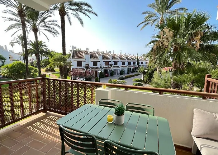 Arenes By El Conserje