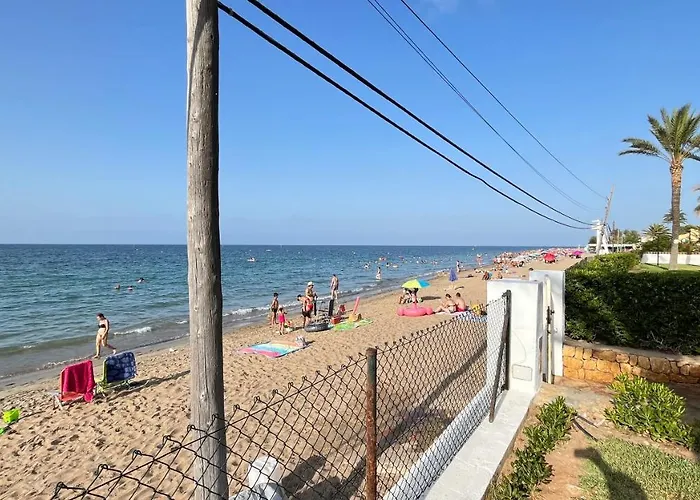 Arenes By El Conserje