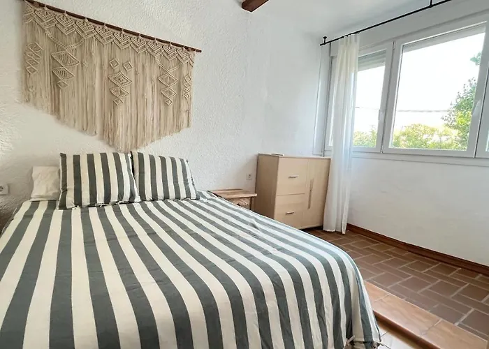 Arenes By El Conserje *